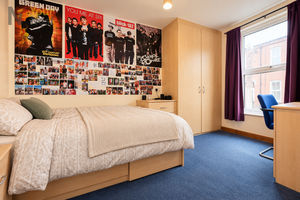 Photo 6- click for photo gallery